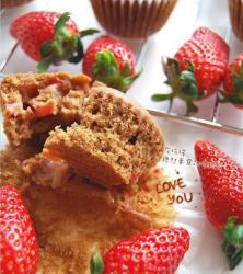 草莓马芬蛋糕