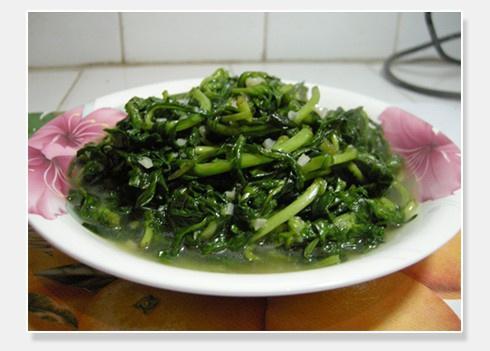 清炒茼蒿