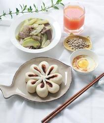 豆沙花朵包