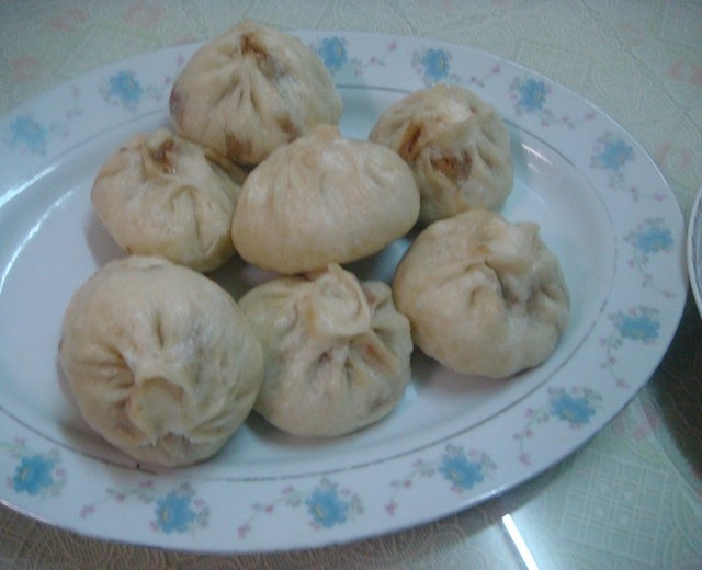 鲜肉包