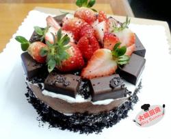草莓巧克力可可蛋糕