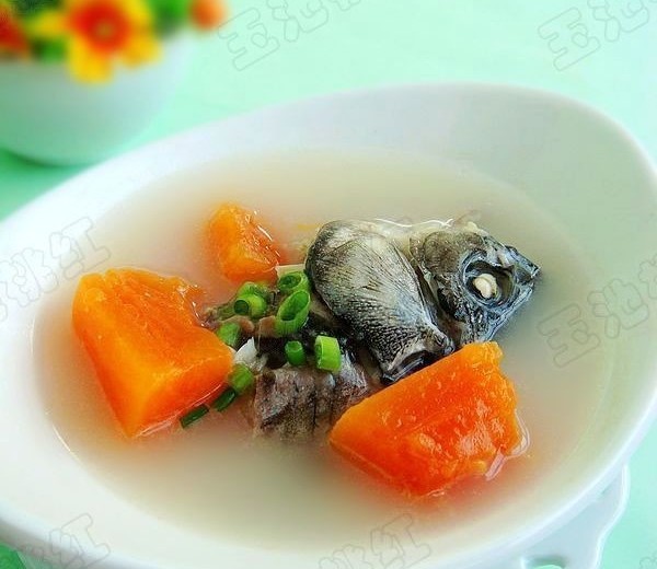 木瓜鲫鱼汤