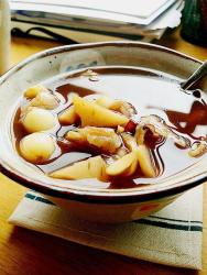 莲子百合藕甜汤