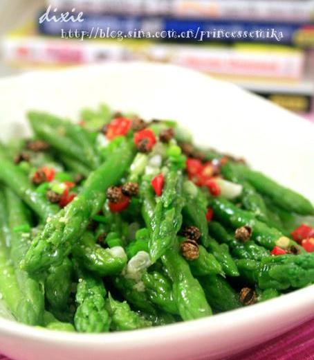 麻香油泼芦笋