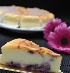 热烤蓝莓芝士蛋糕