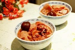 香菇墨鱼莲藕排骨汤