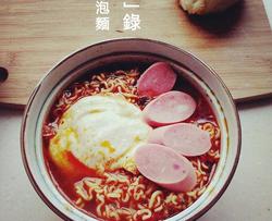 火腿泡面