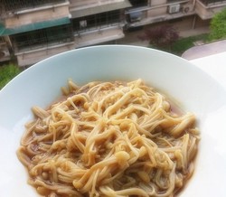 凉拌金针菇