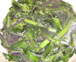 水煮紫菜苔