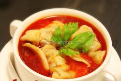 红汤水饺