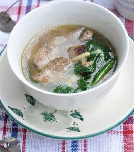 菠菜猪肝汤