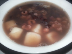 红豆薏米糯米圆