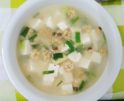 生姜菊花豆腐汤