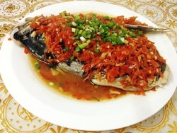 剁椒鱼头