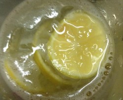 冰凉柠檬水