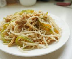 炒米线
