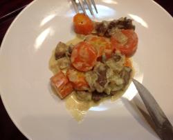 白葡萄酒炖小牛肉Blanquette de veau facile