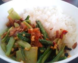宅女豆豉鲮鱼油麦菜