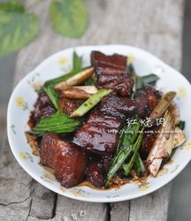 蒜香红烧肉