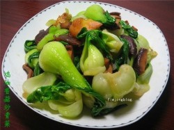 鸡油香菇炒青菜