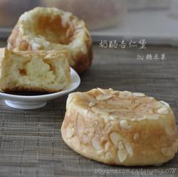 奶酪杏仁堡