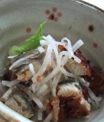 鳗鱼山葵拌萝卜