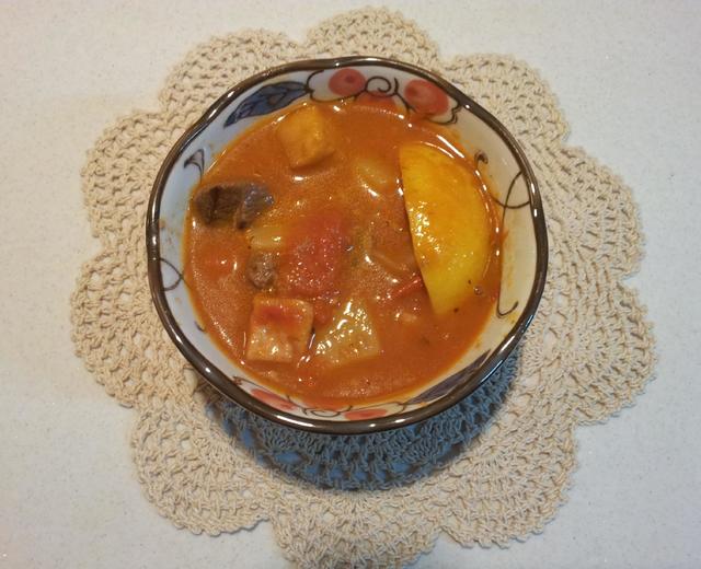 牛腩土豆西红柿汤