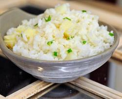 土豆焖饭