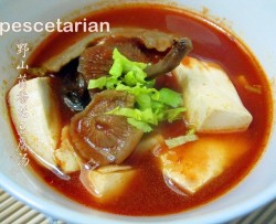 野山菌番茄豆腐汤