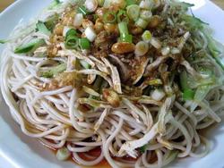鸡丝凉面