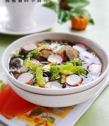 贡丸虾皮紫菜汤