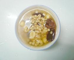 薏米莲子红枣汤