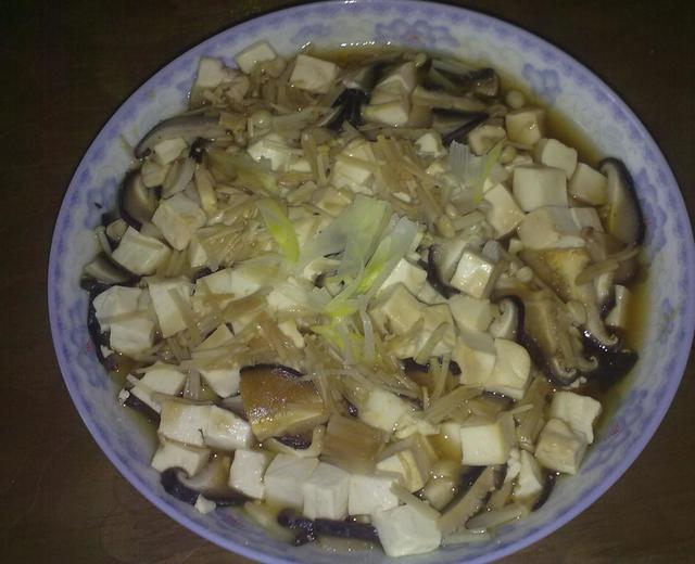 豆腐蒸香菇