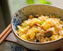 椒香蛋炒饭