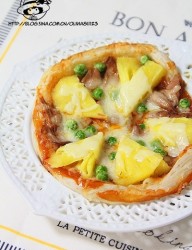 菠萝金枪鱼披萨