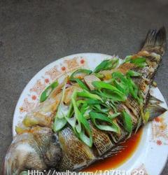 清蒸鲈鱼