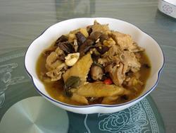 小鸡炖蘑菇