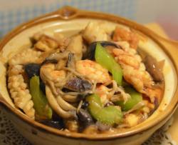 海鲜蘑菇豆腐煲