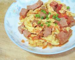 西红柿鸡蛋炒午餐肉