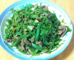青椒炒肉丝
