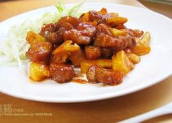 菠萝茄汁咕咾肉