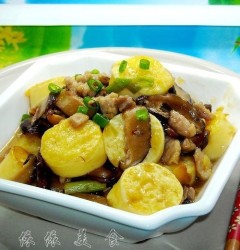 冬菇肉丝煮日本豆腐