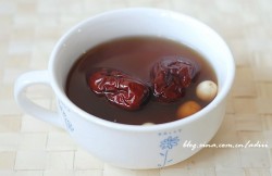 建莲红枣汤