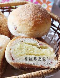 蔓越莓椰蓉包