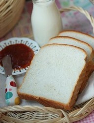 庞多米