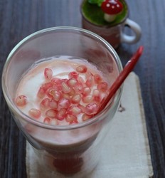 西瓜石榴芭菲