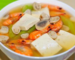 菌菇豆腐清汤
