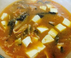 韩式泡菜豆腐粉丝汤