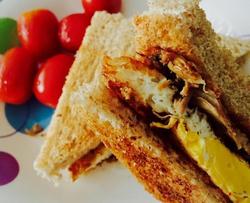 烧鸭鸡蛋三明治