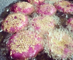 蜂蜜紫薯芝麻饼